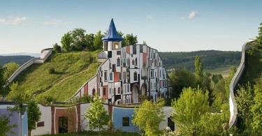 Безумный дизайн отеля Rogner Bad Blumau