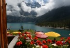 Традиционное альпийское гостеприимство семейного отеля Oeschinensee,