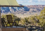 Суровое гостеприимство палаточного отеля Moab Under Canvas под небом Юты, США