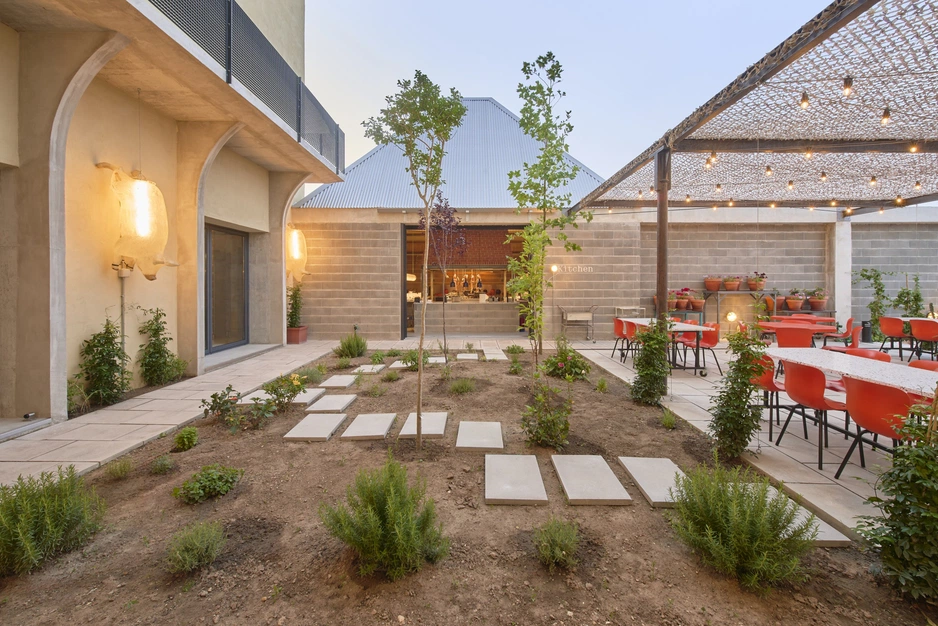 MOAGEM Industrial Lodge — ночевка на португальской фабрике