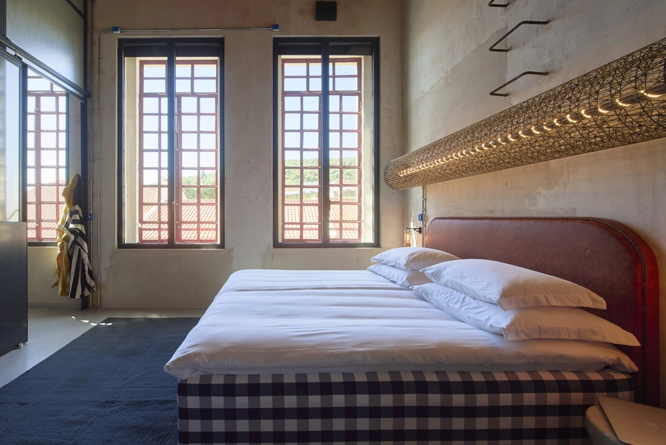 MOAGEM Industrial Lodge — ночевка на португальской фабрике