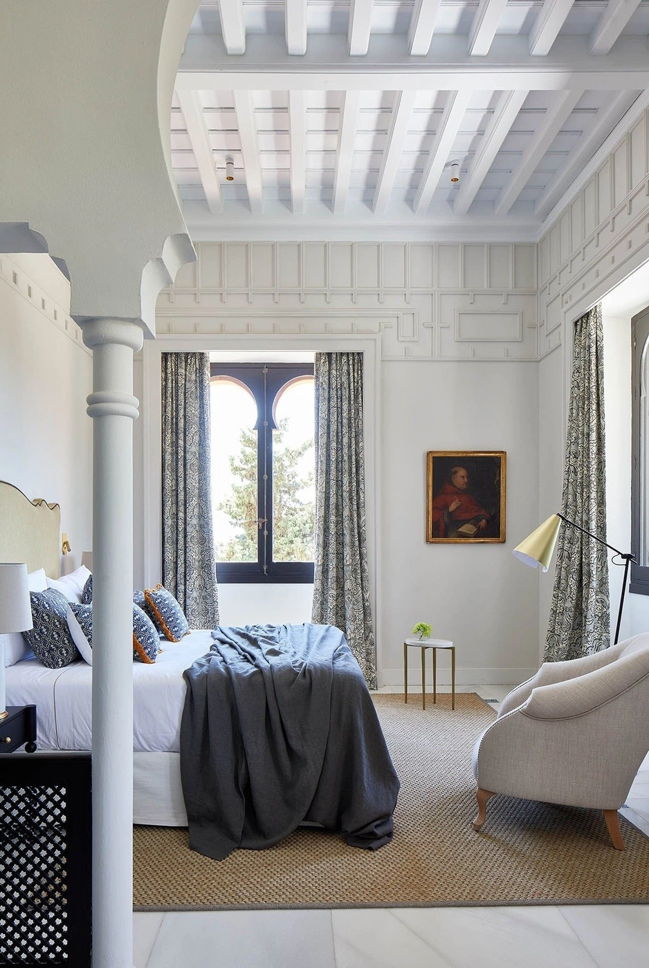 Soho Boutique Castillo de Santa Catalina — мавританский замок-отель в Малаге