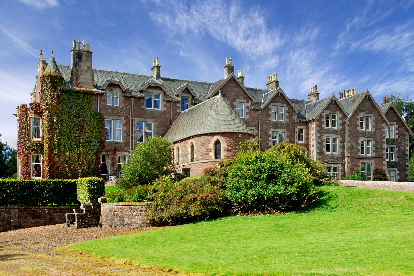 Cromlix: гламурный отель в старинном замке близ Данблейна, Шотландия
