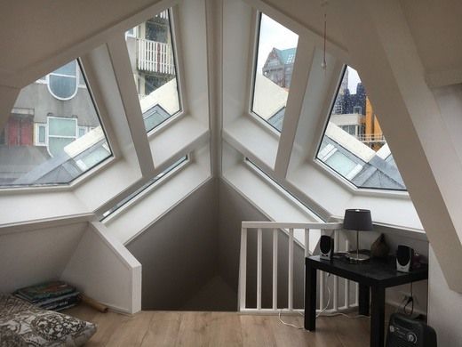 The Cube House в Роттердаме: апартаменты с уникальным ассиметричным дизайном