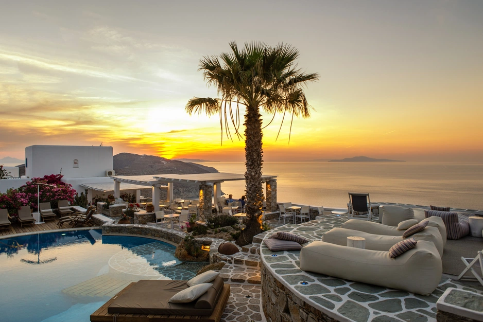 Anemomilos - Boutique Hotel на краю света