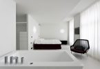Великолепный отель Zenden Design с белоснежным интерьером от Wiel Arets Architects