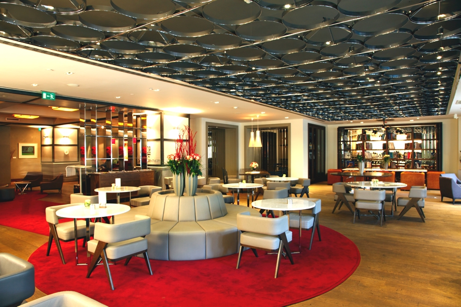 Роскошный дизайн интерьера в Sofa Hotel