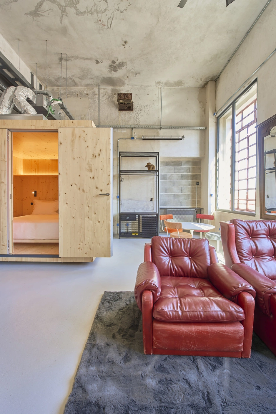 MOAGEM Industrial Lodge — ночевка на португальской фабрике