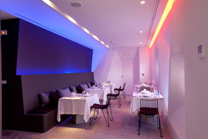 Grace Santorini: идиллический бутик-отель в современном стиле