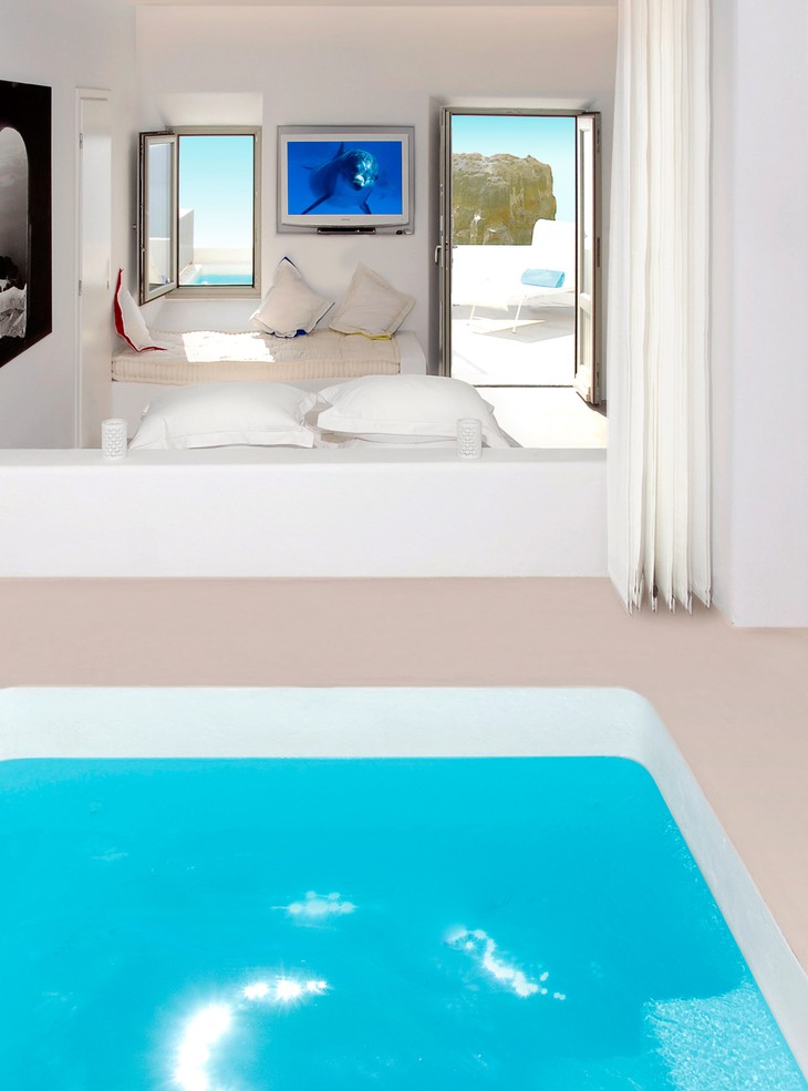 Grace Santorini: идиллический бутик-отель в современном стиле