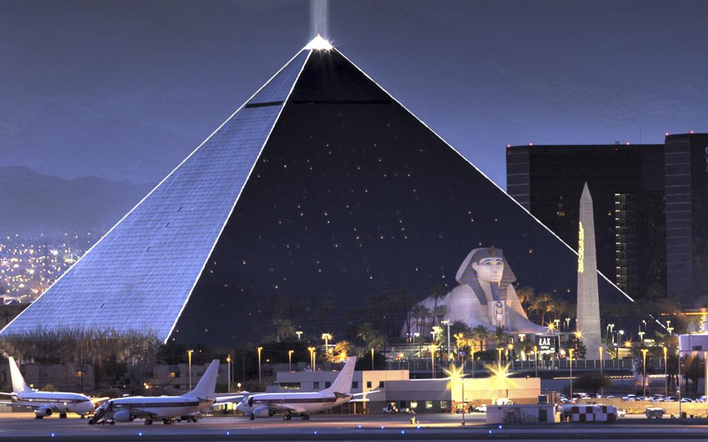 Казино пирамида в вегасе казино 522