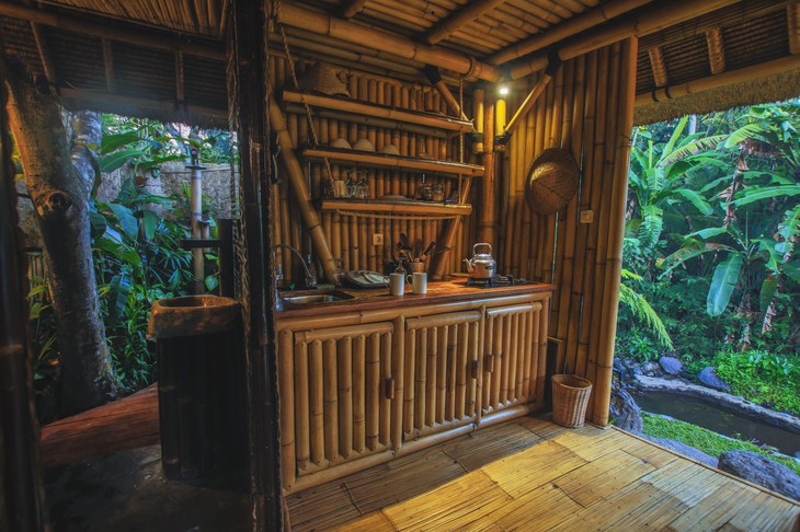 Hideout Bali: уединённый эко отель для искателей приключений в тропическом лесу