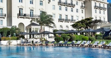 Роскошный Hotel Palacio на популярном курорте Португалии