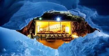 La Claustra: отель в скалах Швейцарских Альп с уникальным опытом размещения под землёй