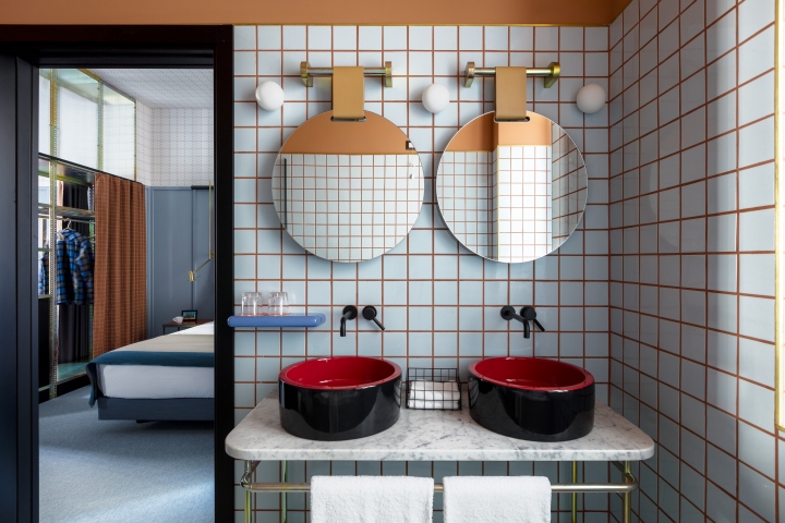 Великолепный интерьер ванной в номере Room Mate Hotel Giulia