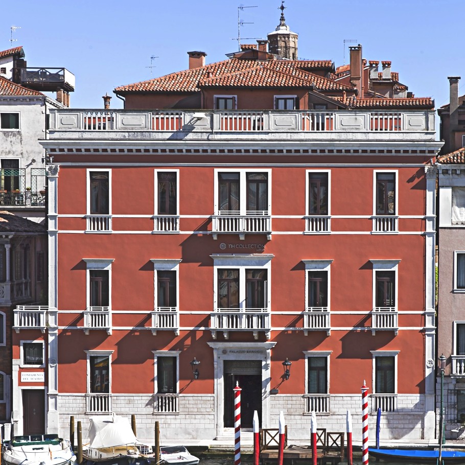 Шикарный дизайн интерьера в NH Collection Palazzo Barocci