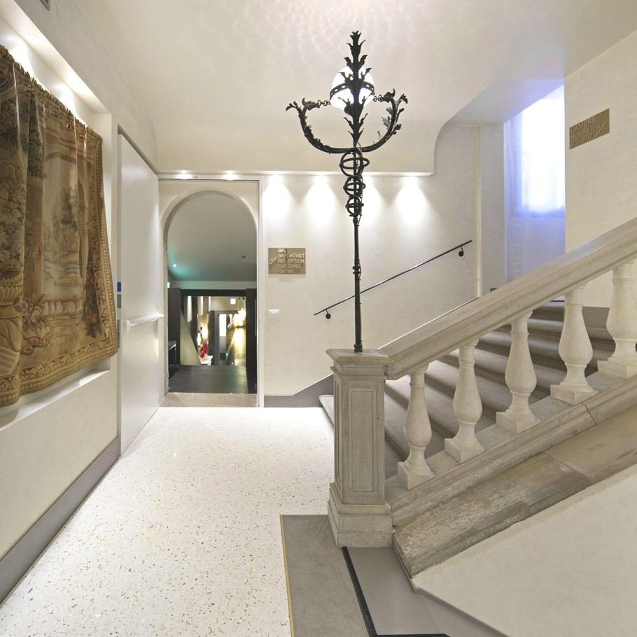 Фасад NH Collection Palazzo Barocci