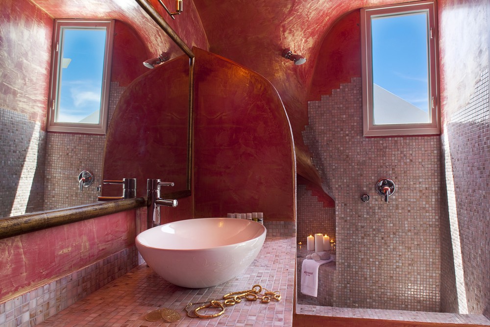 Великолепное оформление ванной комнаты в Aqua Vista Hotels