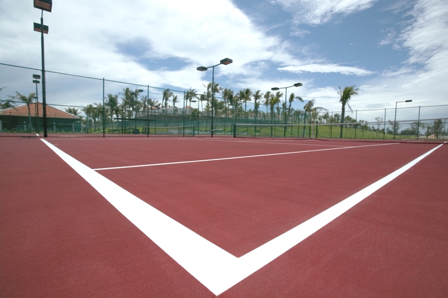Теннисный корт в Nam Hai