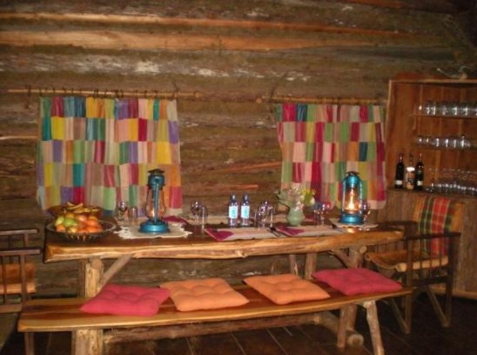 Rutundu Log Cabins: удалённый мини-отель в стиле рустик в Национальном парке Кении