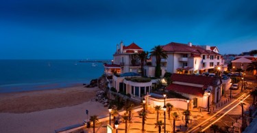 Роскошный отель Albatroz на утёсе, окружённый пляжами с двух сторон