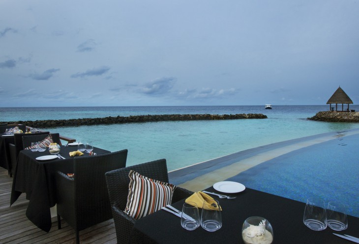 Vivanta by Taj Coral Reef: природный декор и современная роскошь тропического курорта на Мальдивах