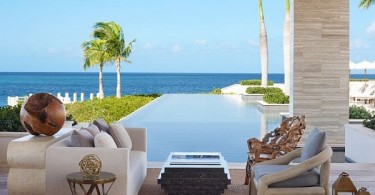Чудесные виллы комплекса West Indian Viceroy Villas на побережье с захватывающим видом на океан
